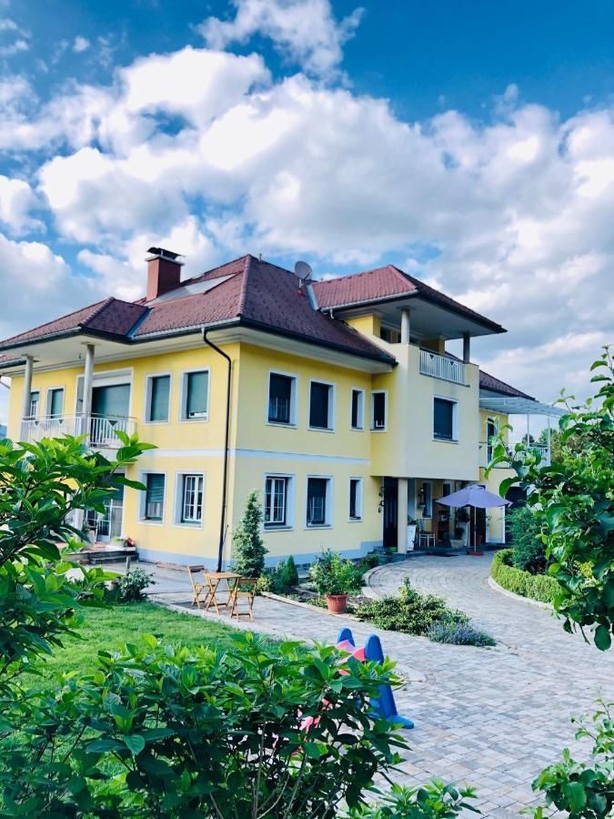 Ferienwohnung Am Bauernhof Strassonig Vulgo Hornis Moosburg Exterior photo